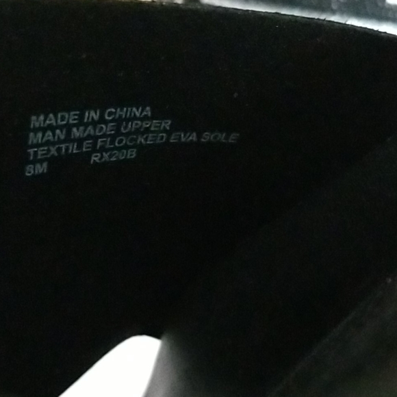 New Michael Kors Gilmore Slide Sandals - Picture 9 of 9